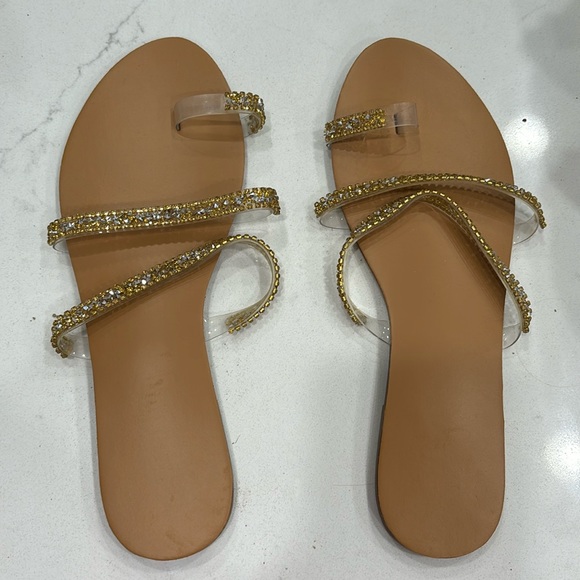 NWOT gold sequin sandals size 40 - Picture 1 of 3